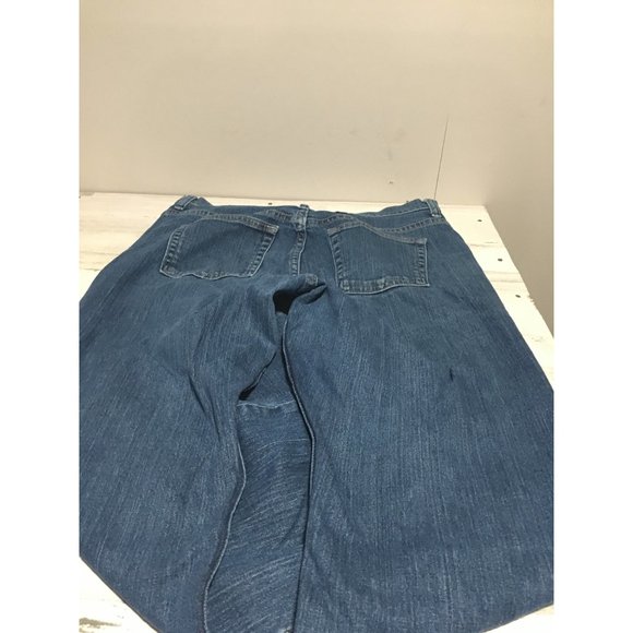 Cabela’s woman’s boot cut jeans size 8 - Picture 3 of 5